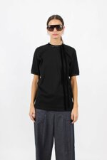 t-shirt-with-velvet-inserts