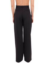 pleated-trousers-with-a-corset-waist