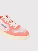 medalist-easeknit-low-sneakers