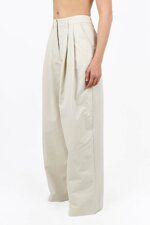 wide-leg-trousers-with-pleats