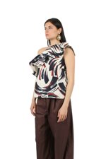 one-shoulder-top-with-ruffles