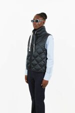 padded-quilted-gilet-in-water-repellent-nylon-canvas