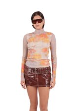 floral-print-ribbed-turtleneck