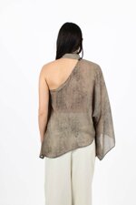 blusa-monospalla-collo-lavalliere