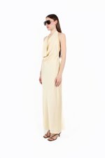 abito-con-scollo-allamericana-in-chiffon