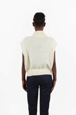 gilet-smanicato-traforato-con-zip