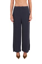 pleated-wide-leg-trousers