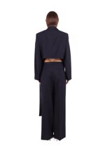 cropped-wool-jacket-with-side-tails