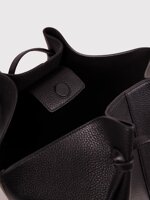 mochi-shoulder-bag-pebble-grained-leather