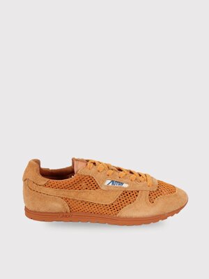 windspin-sneakers-with-mesh-inserts