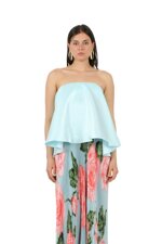 structured-gloss-ruffle-top