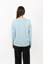 v-neck-sweater-with-ribbing-and-embroidery