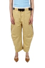 barrel-leg-pants