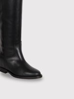 wedge-boot-with-internal-wedge-v-cut-out