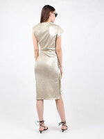 lame-dress-with-side-curling