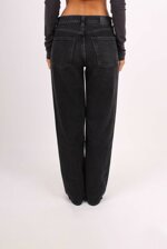 annina-high-ris-jeans