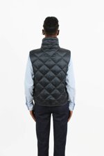 padded-quilted-gilet-in-water-repellent-nylon-canvas
