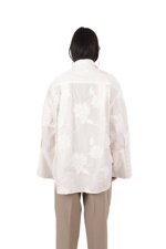 oversized-shirt-with-kimono-sleeves