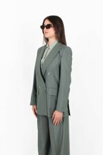 double-breasted-wool-and-silk-blazer