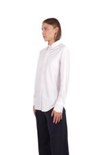 shirt-featuring-the-iconic-mani-collar