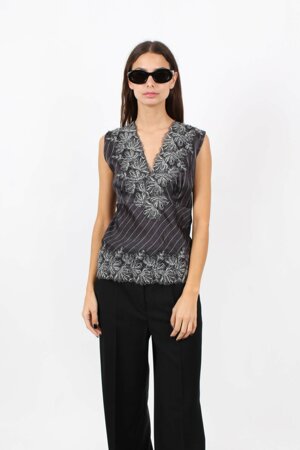 vest-top-with-v-neck-and-lace-embroidery