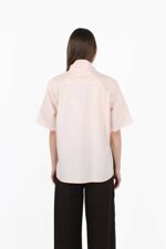 shirt-with-neck-knot