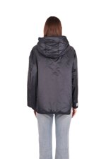 water-repellent-padded-jacket