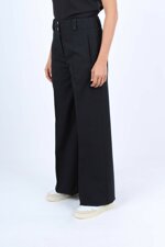 trousers-with-pleat-detailed