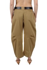 barrel-leg-pants