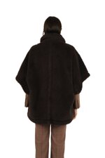 teddy-cape