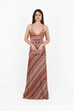 abito-lungo-con-spalline-incrociate-sul-retro