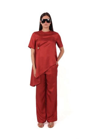 asymmetric-top-with-side-metal-piercing