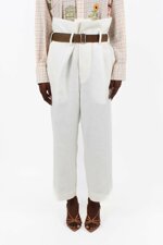 high-waisted-linen-trousers-with-belt
