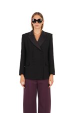 double-breasted-jacket-with-decorative-outer-buttons