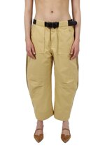 barrel-leg-pants