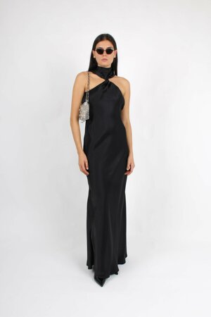 long-dress-in-glossy-satin-with-knot-neckline
