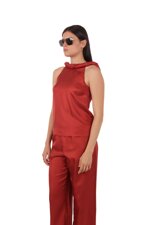 top-wilma-con-collo-intrecciato