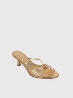 mules-abby-con-dettaglio-cut-out