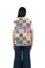patchwork-print-t-shirt-on-the-back