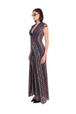 long-lace-patterned-dress-with-a-waist-kno