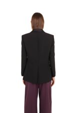 double-breasted-jacket-with-decorative-outer-buttons