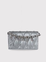 borsa-a-tracolla-con-charme-e-catena