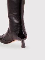 t-bar-vinyl-effect-boots