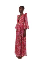 v-neck-dress-with-straps