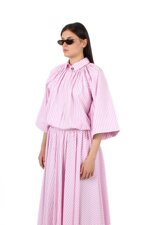 voluminous-blouse