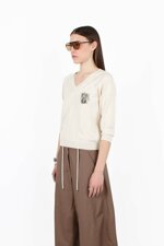 v-neck-sweater-with-brooch