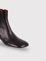 ankle-boot-with-slim-heel