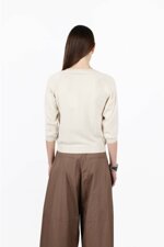 v-neck-sweater-with-brooch