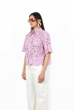 camicia-ricamo-floreale