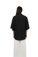 oversized-short-sleeve-shirt